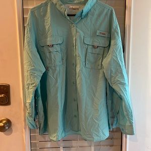 Columbia Men’s fishing shirt